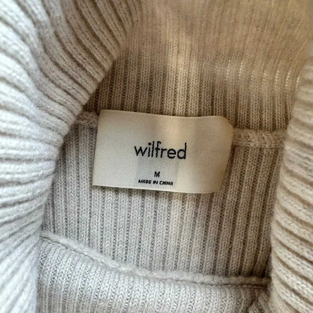 Aritzia Wilfred Rebecca Turtleneck Sweater Merino Wool Cream Med